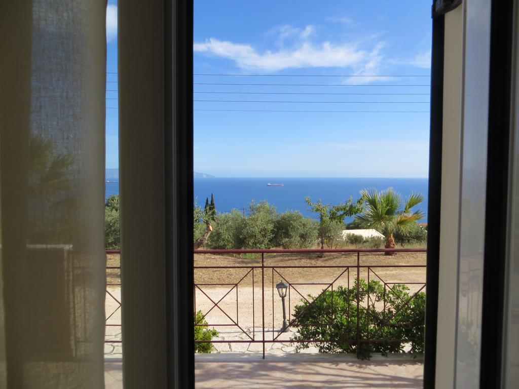 לואורדטה George Apartments חדר תמונה