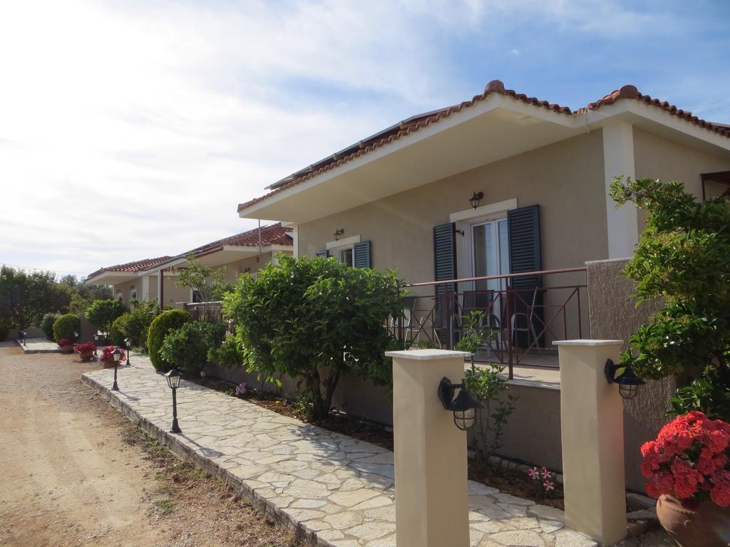 לואורדטה George Apartments חדר תמונה