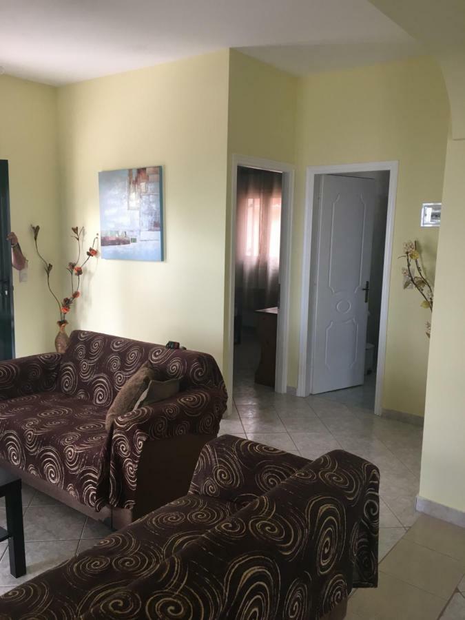 לואורדטה George Apartments מראה חיצוני תמונה