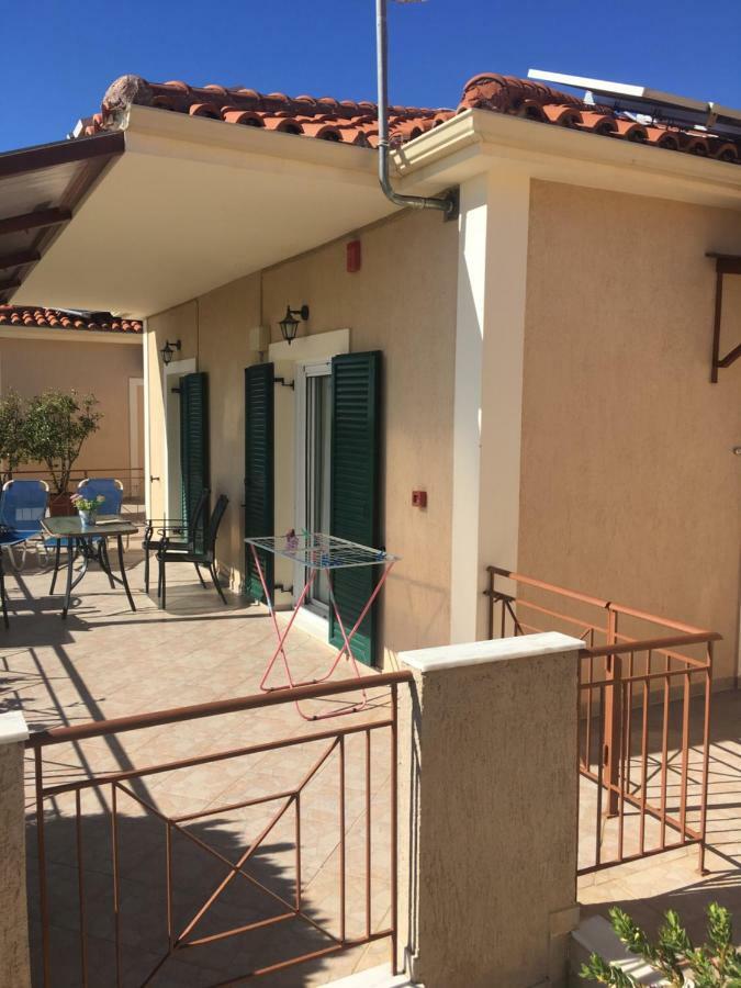 לואורדטה George Apartments מראה חיצוני תמונה